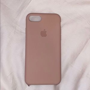 Apple silicone pink case